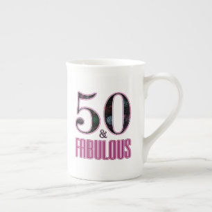 Tasse En Porcelaine 50 & Fabulous Pink Black Typographie 50e anniversa