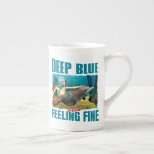 Tasse En Porcelaine Art de dauphin sirène bleu profond et se sentant b