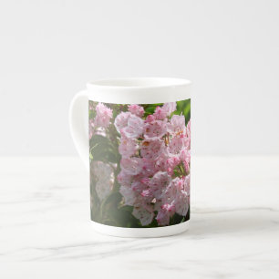 Tasse en porcelaine Bone China au laurier des mont