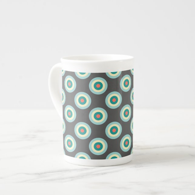 Tasse En Porcelaine Cercles mixtes gris par Shirley Taylor (Devant gauche)