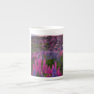 Tasse En Porcelaine Champ de fleurs de lupin Impression esthétique sur