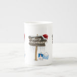 Tasse En Porcelaine Christmas Mug, Snowman, Joyeux Noël<br><div class="desc">Mug de Noël Quelque chose pour tout le monde offre des articles personnalisés customisés spécialement pour vous conçu pour améliorer la beauté de votre maison ou d'un être cher. Cette tasse de Noël conçue de façon unique impressionne vos amis et votre famille. Les gens aiment boire leur chocolat chaud préféré...</div>