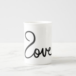 Tasse En Porcelaine Conception de typographie de mot "amour" minimalis
