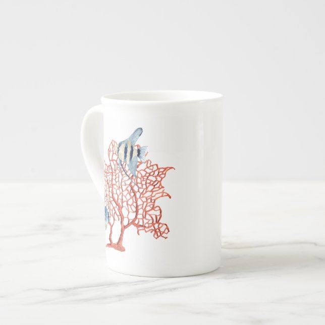 Tasse En Porcelaine Corail rouge avec les poissons tropicaux, (Devant gauche)