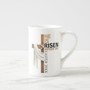 Tasse En Porcelaine Croix de Pâques vintage personnalisée Il est ressu