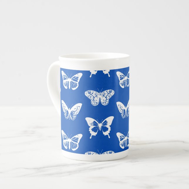 Tasse En Porcelaine Croquis papillon, bleu cobalt et blanc (Devant gauche)