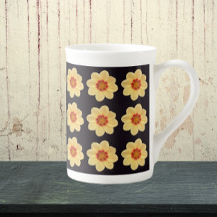 Tasse En Porcelaine Dahlia jaune motif floral sur noir