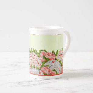 Tasse En Porcelaine Des pivoines agressées sur une boue de Chine osseu