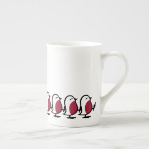 Tasse En Porcelaine Dessins de merles marchant mignons et simples