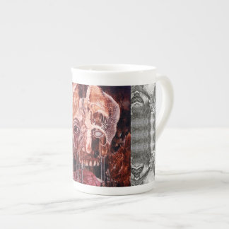 TASSE EN PORCELAINE DÉTÉRIORATION DE L'ESPRIT SUR LA MATIÈRE