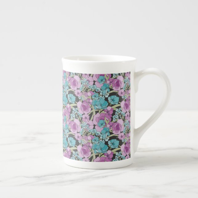 Tasse En Porcelaine Elégant motif floral rose pourpre fond noir (Droite)