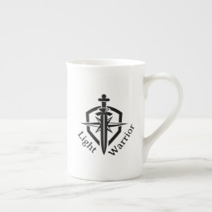 Tasse En Porcelaine Épée et bouclier de guerrier de lumière