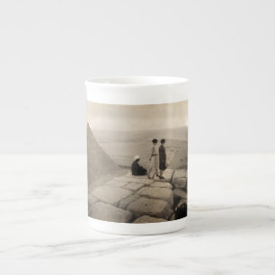 Tasse En Porcelaine Flapper Girls Sunrise Khufu Pyramid, Égypte 1920