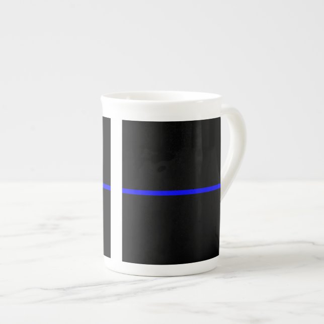 Tasse En Porcelaine Graphique Symbolique de ligne bleue mince (Devant droit)