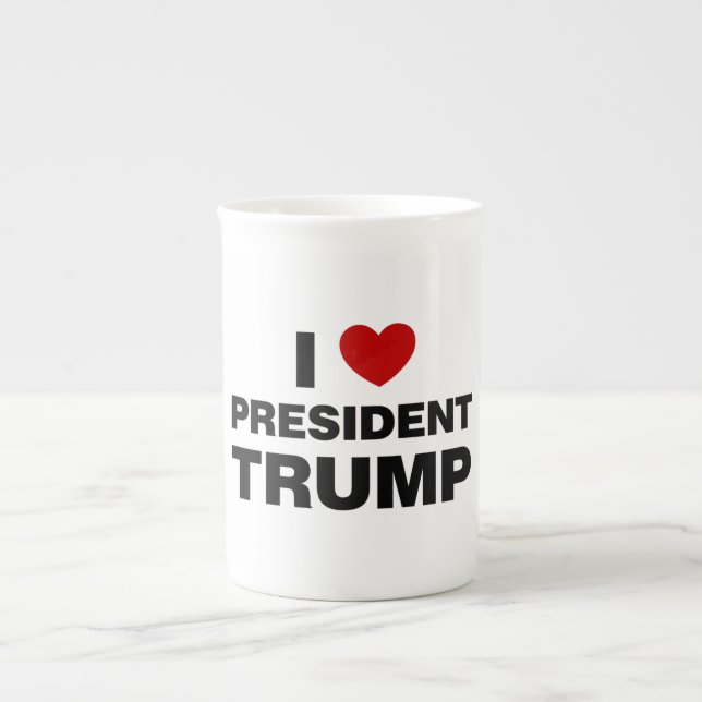 Tasse En Porcelaine I Love Président Trump Heart (Devant)