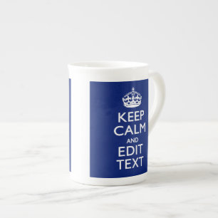 Tasse En Porcelaine Le bleu marine gardent le calme et ont votre texte