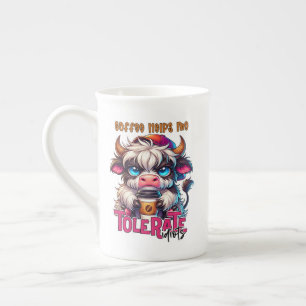 Tasse En Porcelaine Le café m'aide à tolérer les idiots