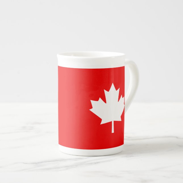 Tasse En Porcelaine Le Canada A Établi 1867 Anniversaire 150 Ans (Devant droit)