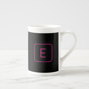 Tasse En Porcelaine Monogram de Styled Pink & Black