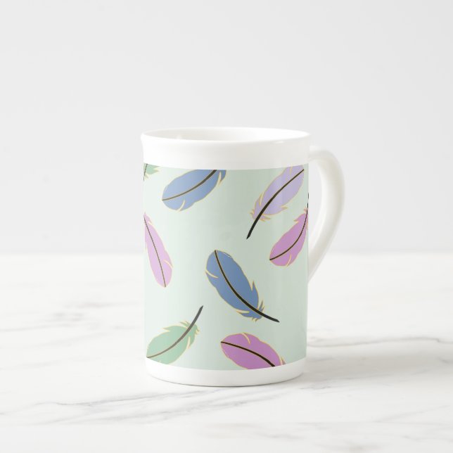 Tasse En Porcelaine Motif de plumes pastel élégant (Devant droit)