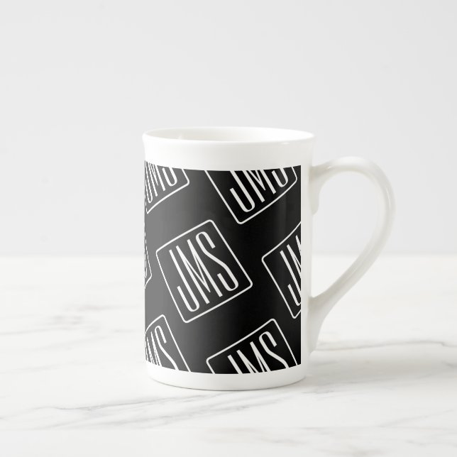 Tasse En Porcelaine Motif monogramme moderne | Noir & Blanc (Droite)