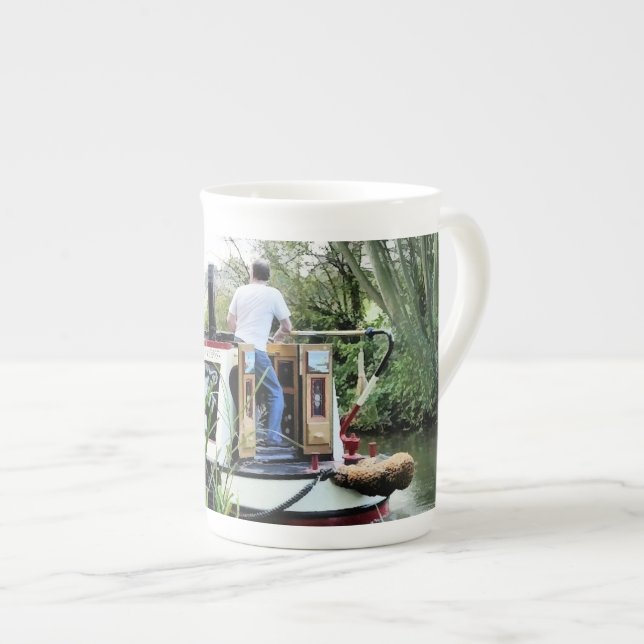 TASSE EN PORCELAINE NAVIRES (Devant droit)