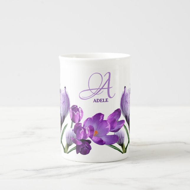 Tasse En Porcelaine Nom Adele personnalisable monogramme fleurs violet (Devant)