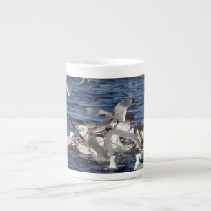 Tasse En Porcelaine Oiseaux de mer côtiers en quête de nourriture Éper