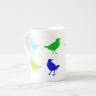 Tasse En Porcelaine Peinture d'oiseaux colorés par Chariklia Zarris