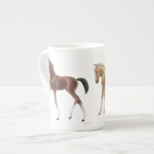 Tasse En Porcelaine Petite tasse vive de porcelaine tendre de poulains