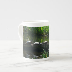 Tasse En Porcelaine Rangée de tortues Green Nature Photo