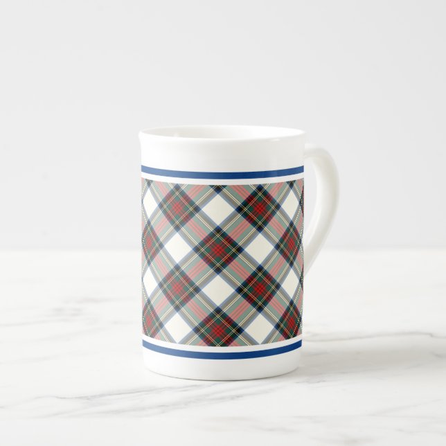 Tasse En Porcelaine Stewart Clan robe Tartan bleu et blanc Plaid (Devant droit)