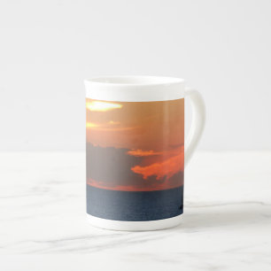 Tasse En Porcelaine Sunset Clouds and Sailboat Seascape