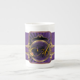 Tasse En Porcelaine Tasse violette de porcelaine tendre de monogramme
