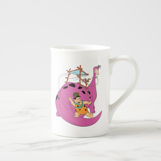 Tasse En Porcelaine The Flintstones | Fred Sliding Down Tail (Droite)