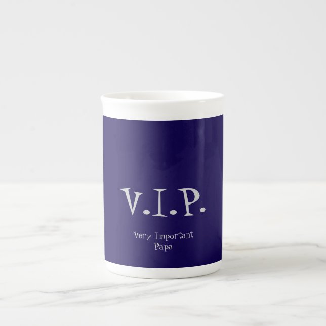 TASSE EN PORCELAINE V.I.P. (Devant)