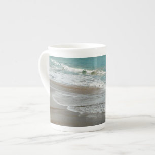 Tasse En Porcelaine Vagues sur la plage bleu turquoise Océan