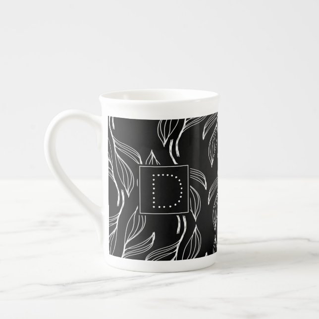 Tasse En Porcelaine Verdure botanique Floral Monogramme noir et blanc (Gauche)