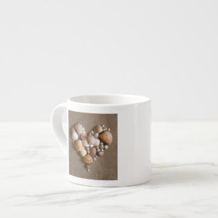Tasse Expresso Coeur de Valentine fait avec des coquilles