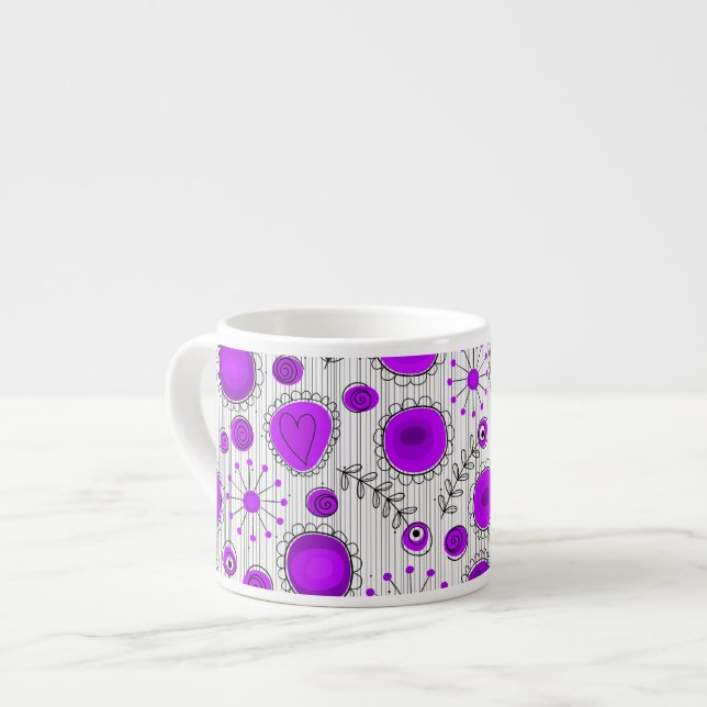 Tasse Expresso Coeurs blancs violet blanc Whimsical et fleurs flo (Devant gauche)