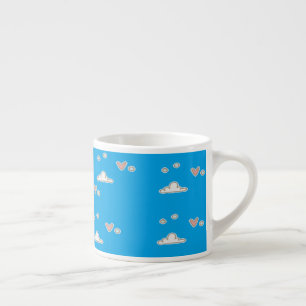 Tasse Expresso Coeurs et nuages sur le bleu