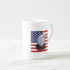 Eagle patriotique et drapeau des Etats-Unis