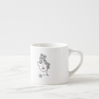 Tasse Expresso Femme avec fleurs en ligne art