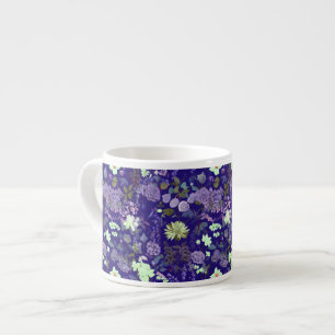 Tasse Expresso Fleurs à l'atmosphère élégante et mystérieuse