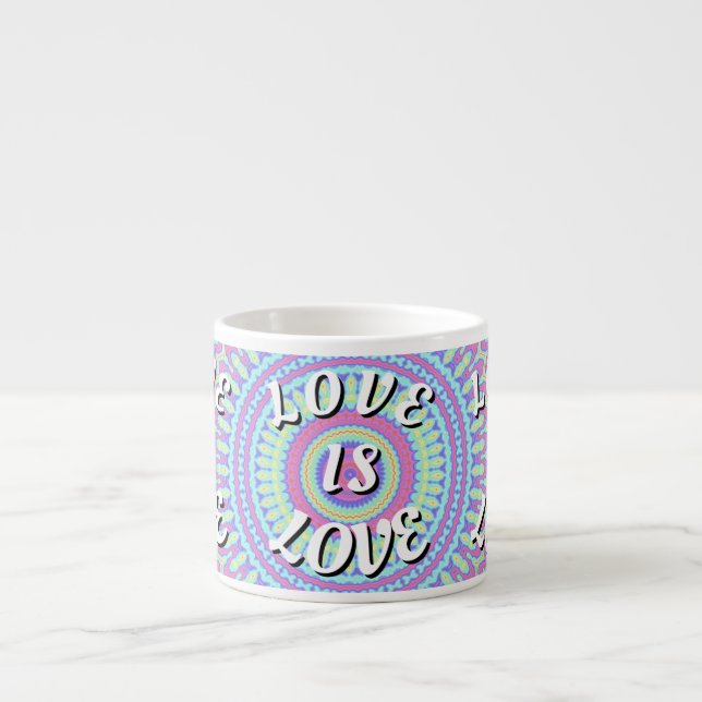 Tasse Expresso Love Is Love Fierté  (Devant)