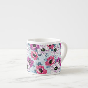 Tasse Expresso Motif de fleurs de couleur d'élégance sur le ble