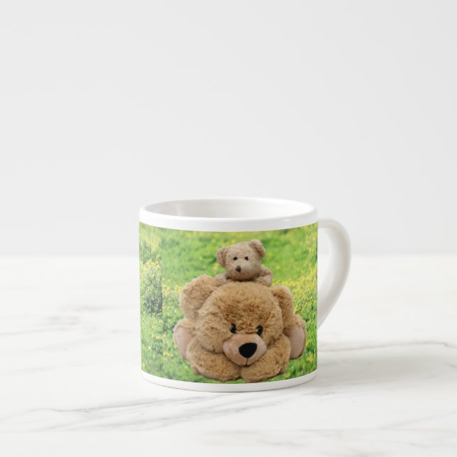 Tasse Expresso Nounours mignon dans un pré (Devant droit)