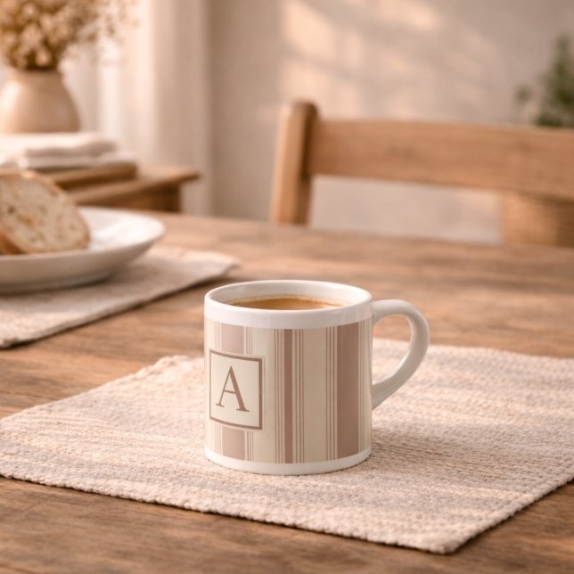 Tasse Expresso Rayure rustique initiale beige et taupe de ferme (Créateur téléchargé)