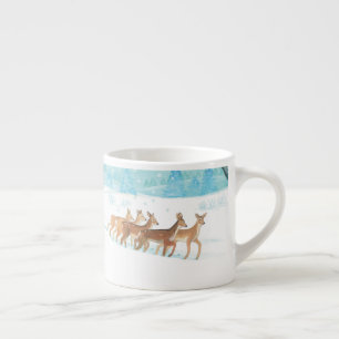 Tasse Expresso Roe Deer hiver paysage de forêt enneigée