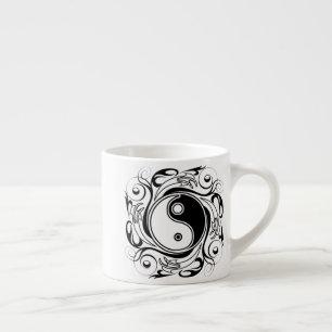 Tasse Expresso Symbole Yin & Yang Style de tatouage noir et blanc